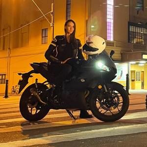 Meet your Posher, Maja